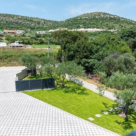 Olea Apartments Trogir Bagian luar foto