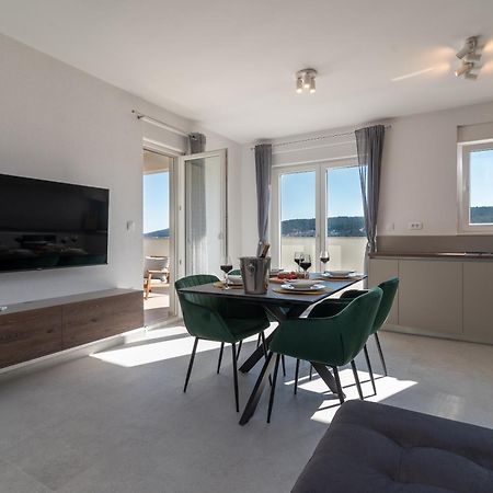 Olea Apartments Trogir Bagian luar foto