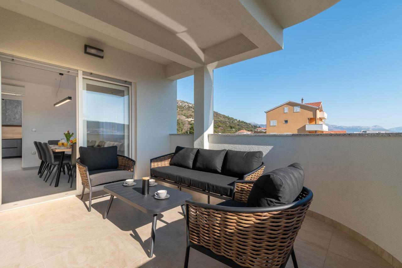 Olea Apartments Trogir Bagian luar foto