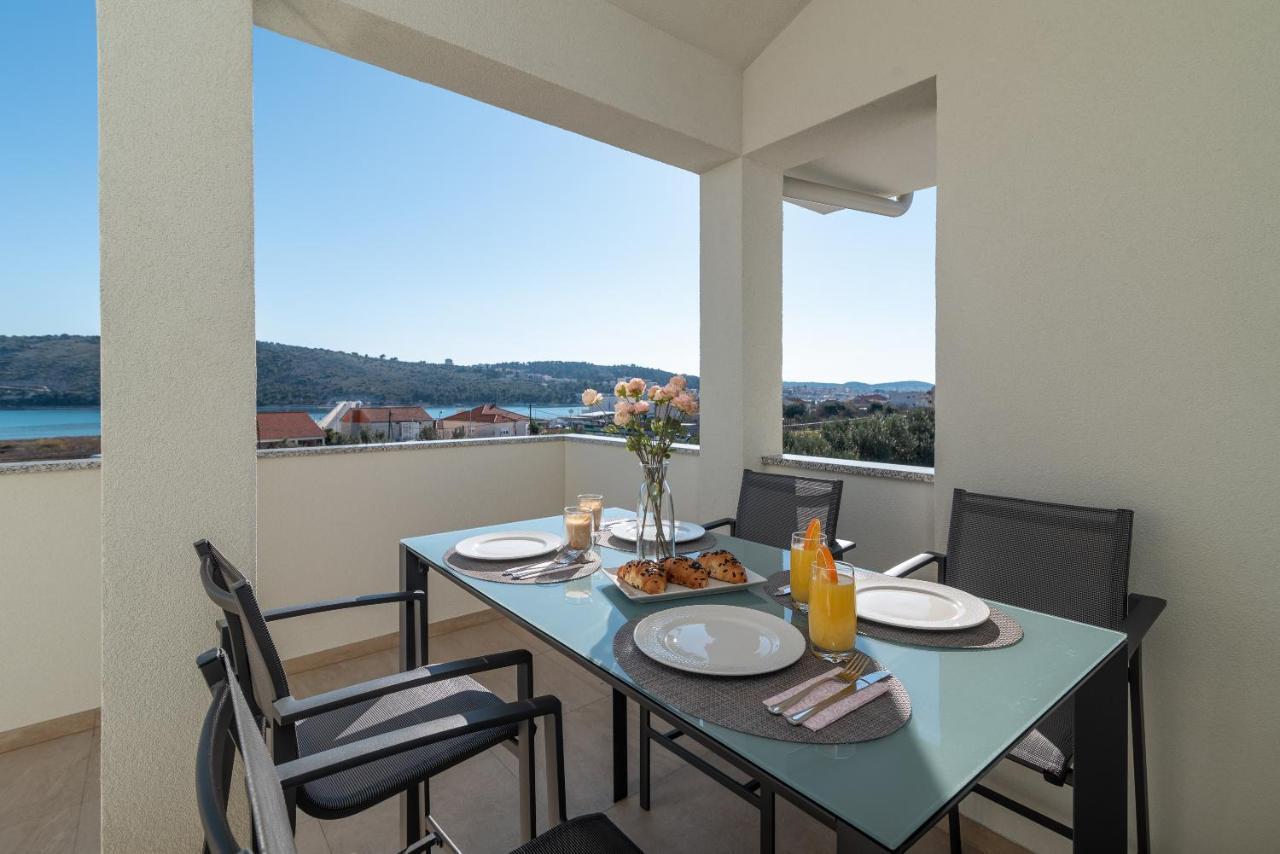Olea Apartments Trogir Bagian luar foto